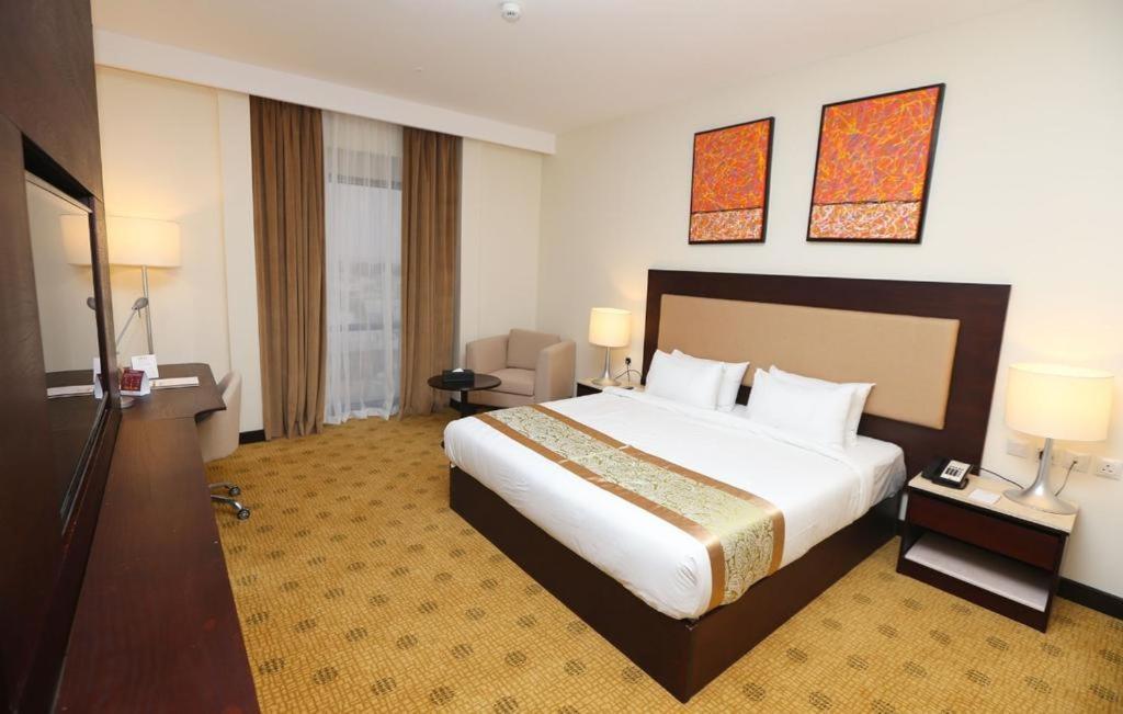 Khabti Grand Hotel Bisha Bagian luar foto