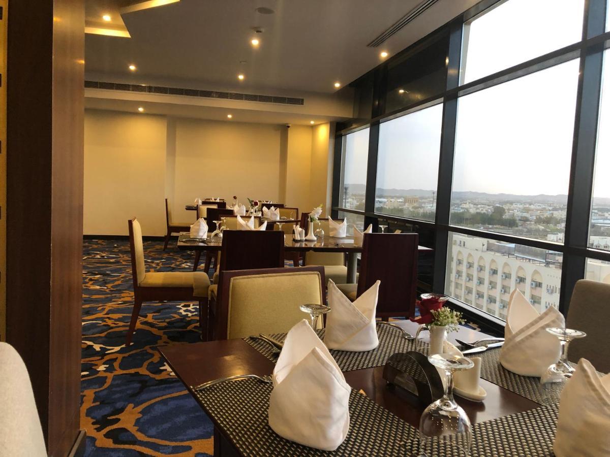 Khabti Grand Hotel Bisha Bagian luar foto