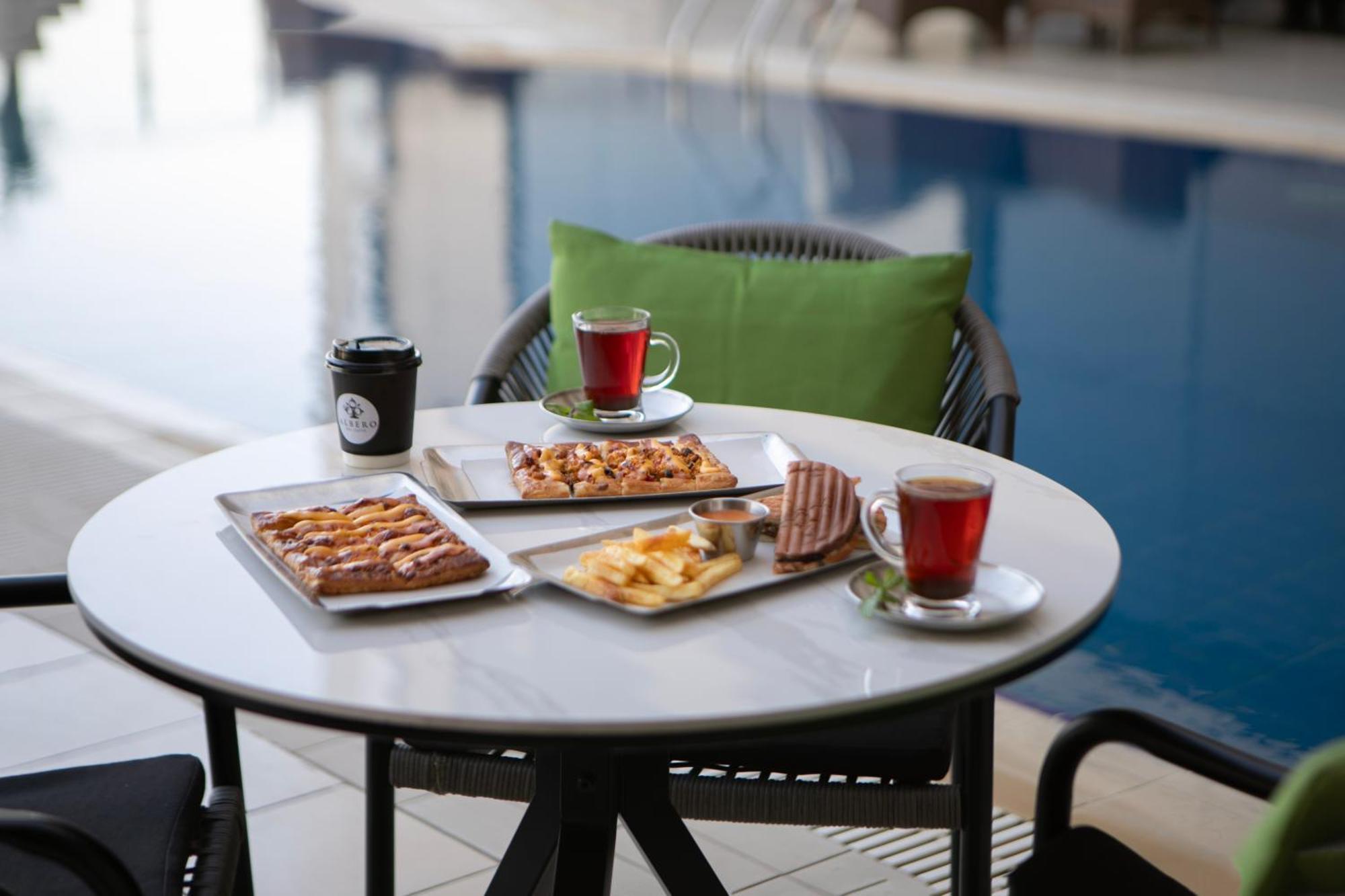 Khabti Grand Hotel Bisha Bagian luar foto