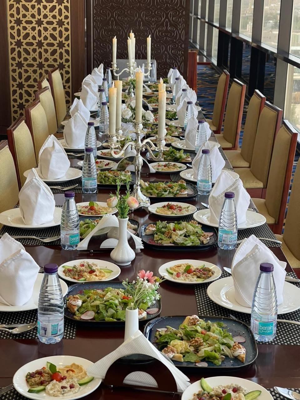 Khabti Grand Hotel Bisha Bagian luar foto