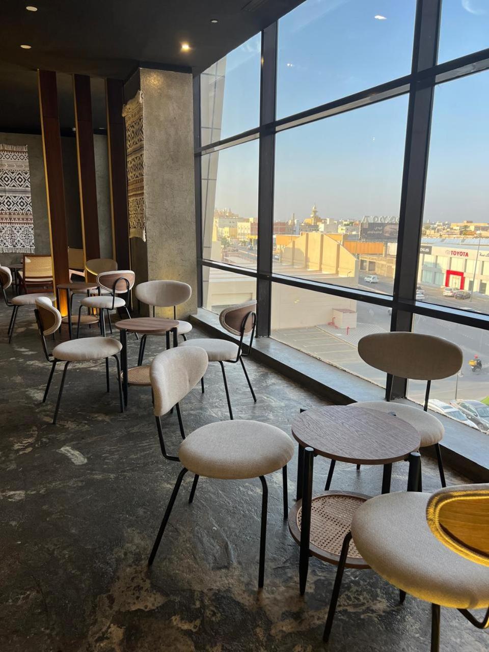 Khabti Grand Hotel Bisha Bagian luar foto